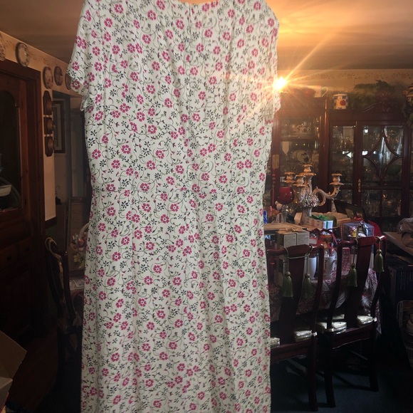 Brooks Brothers - Pink and White Floral Dress - Picture 3 of 3